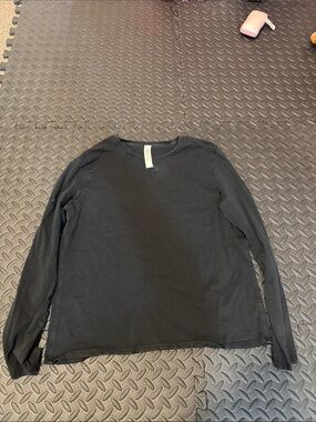 lululemon athletica Black Long Sleeve Crew Tee
